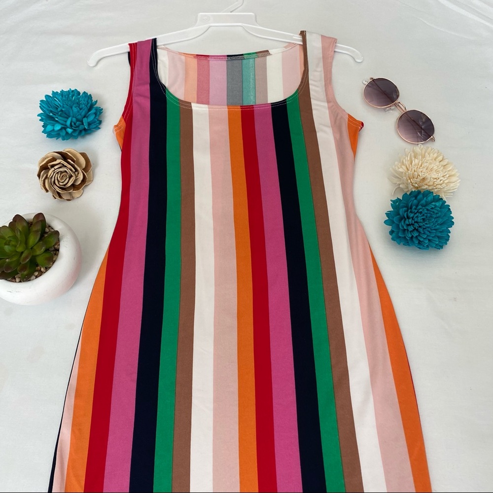 SUMMER‎ DRESSES - Picture 8 of 13
